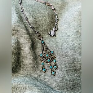 Antique design necklace with beautiful jewels 💎